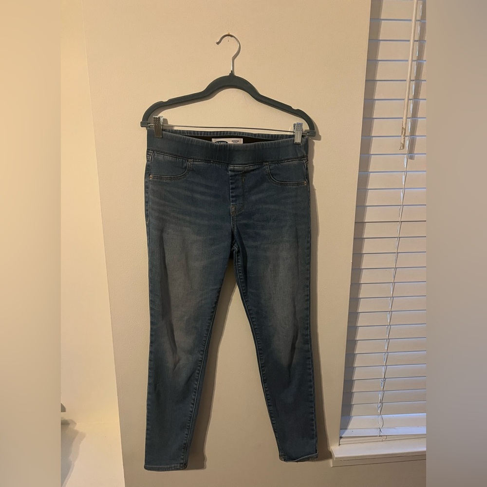 Old Navy Blue Jeggings with Classic Denim Look